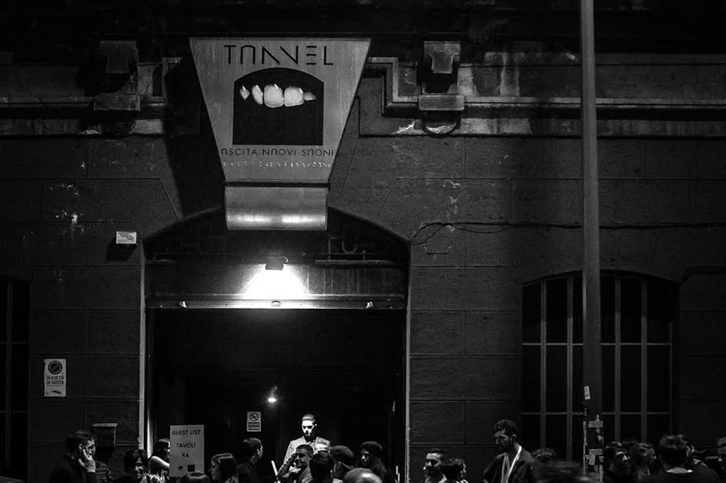 ingresso tunnel club milano
